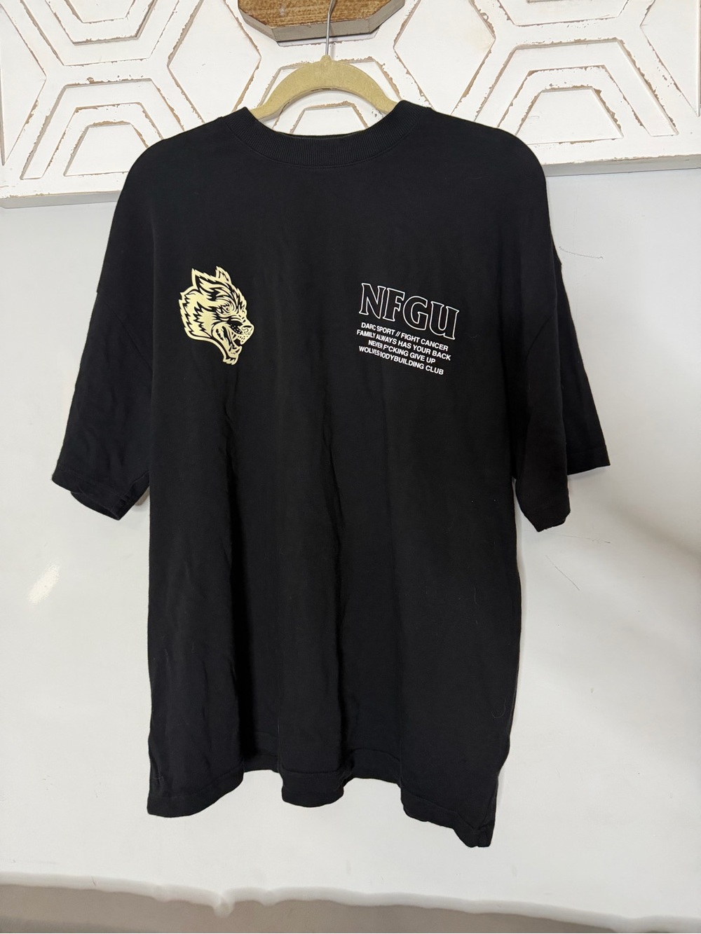 Darc Sport “NFGU” Fight Cancer Short-Sleeve Crewneck graphic Tee